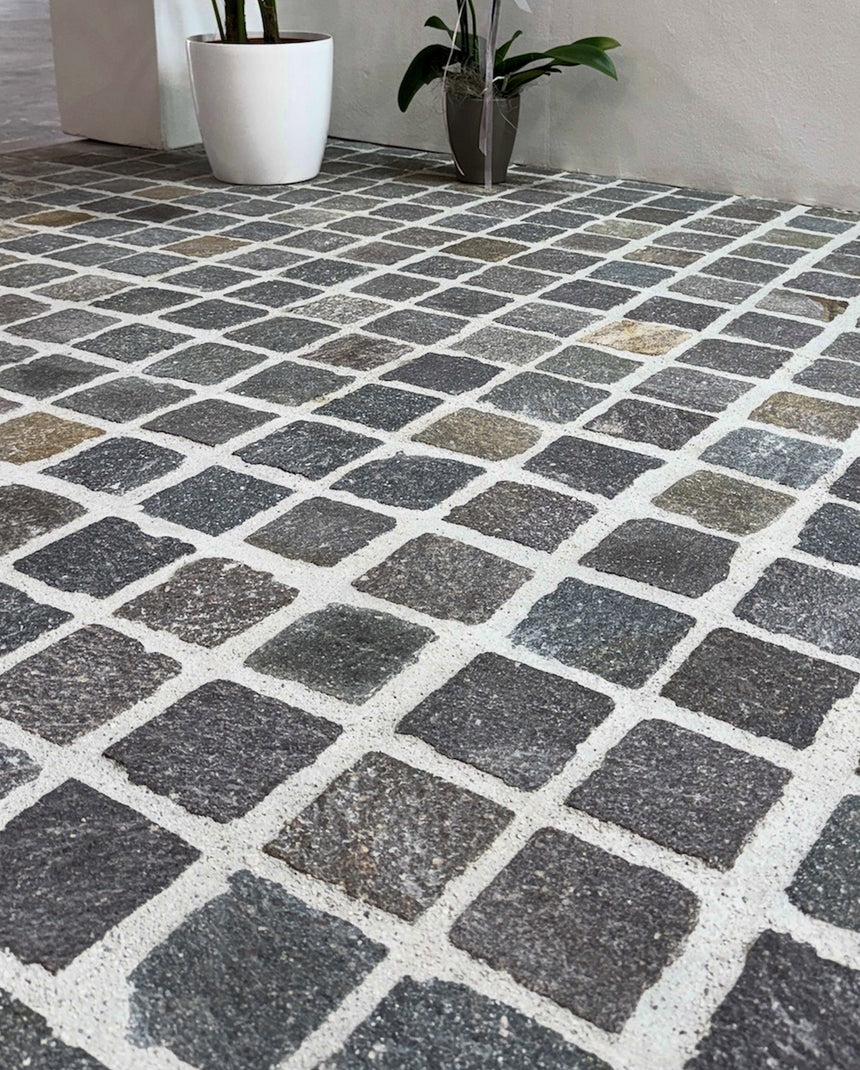 Italian Porphyry natural stone surface and installation by Tilemall