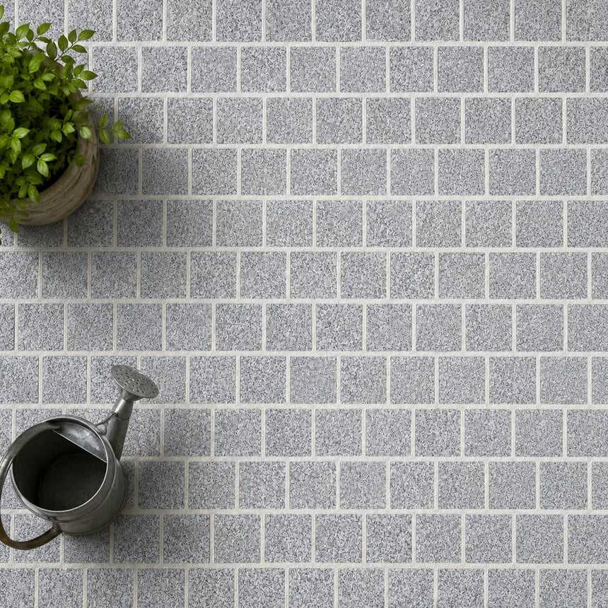 Silver Grey Granite mesh-backed sheet layout by Tilemall