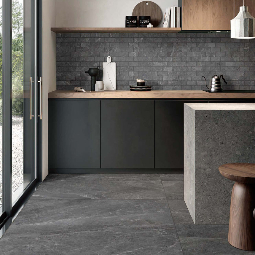 Capri Edge Mosaic 299x305 Tumbled Pepper Porcelain Mosaic Tilemall