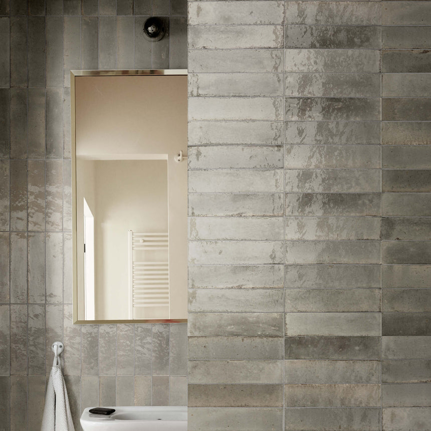 Lume 60x240 Gloss Greige Subway Tilemall