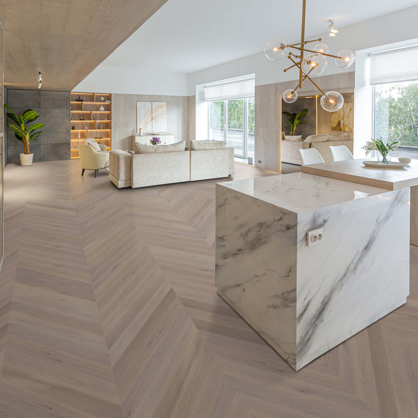 Cavallo Bianco Chevron Collection 780x125x14/3mm Amaretti Oak Engineered Flooring Topdeck