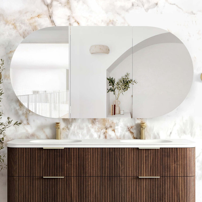 Technical dimensions diagram for Bondi SV 1500mm three-door shaving cabinet front and side view by Tilemall