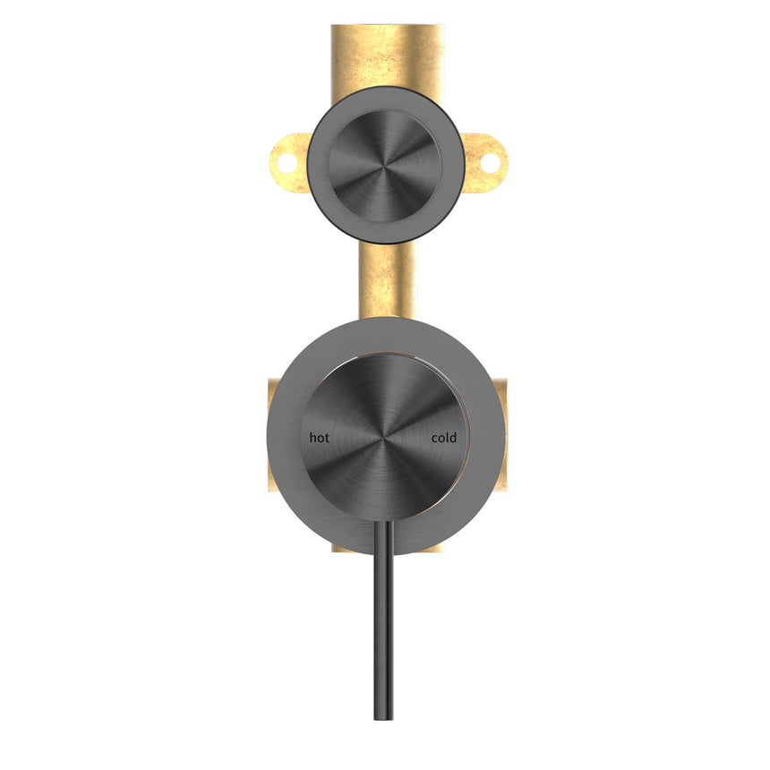 Nero Mecca Shower Mixer With Divertor Separate Back Plate Gun Metal Shower Nero