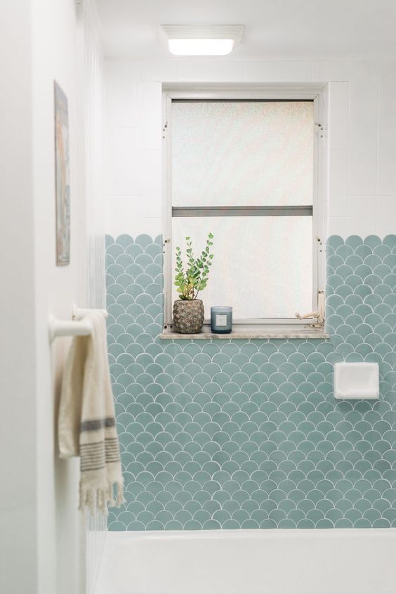 Porcelain Mosaic Fish Scale 95mm Glossy Sky Blue Porcelain Mosaic Tilemall