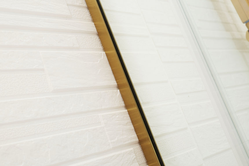 Covey CVP031 Brushed Gold wall channel detail