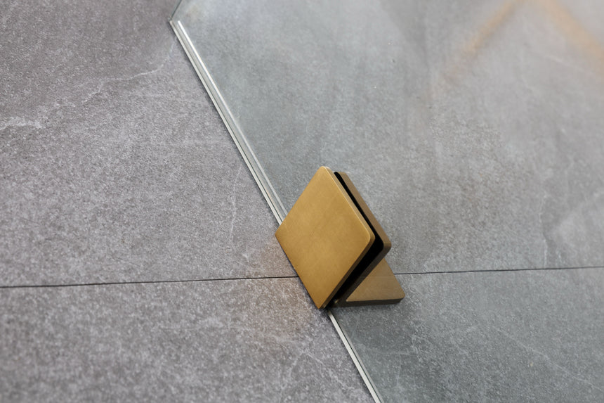 Covey CVP063 Brushed Gold glass bracket detail