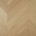 De Marque European Oak Chevron Engineered Flooring 600x120x15/4mm Parana