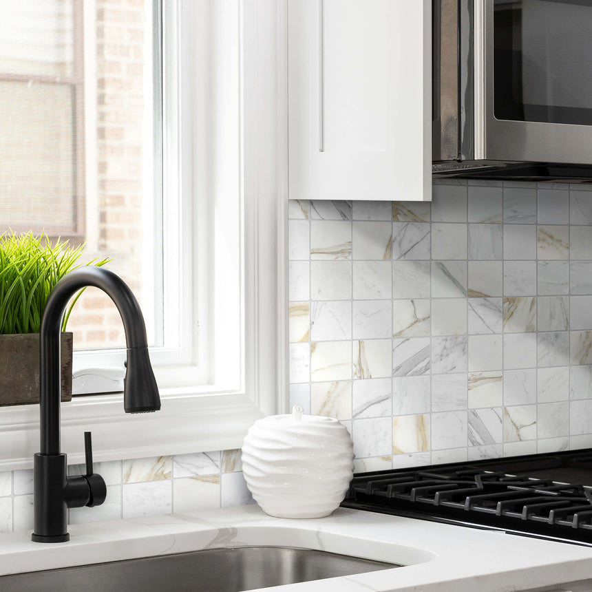 Apollo 100x100 Tumbled Calacatta Gold