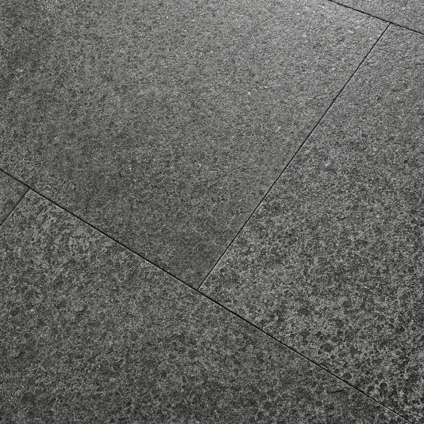 Raven Black Granite natural stone surface and layout reference by Tilemall